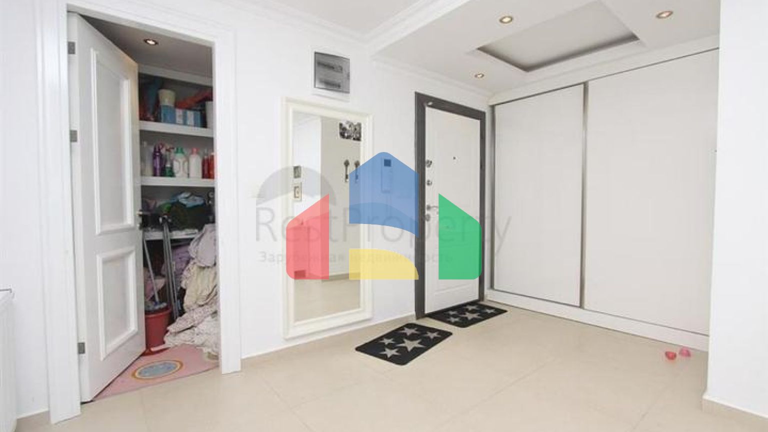 Простора квартира 3 + 1 в районі Джікджіллі