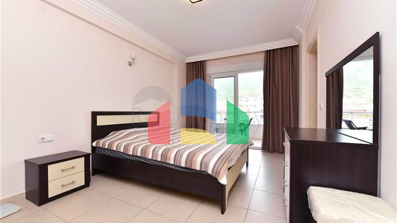 Квартира 2+1 в сучасному комплексі з видом на море та інфраструктурою