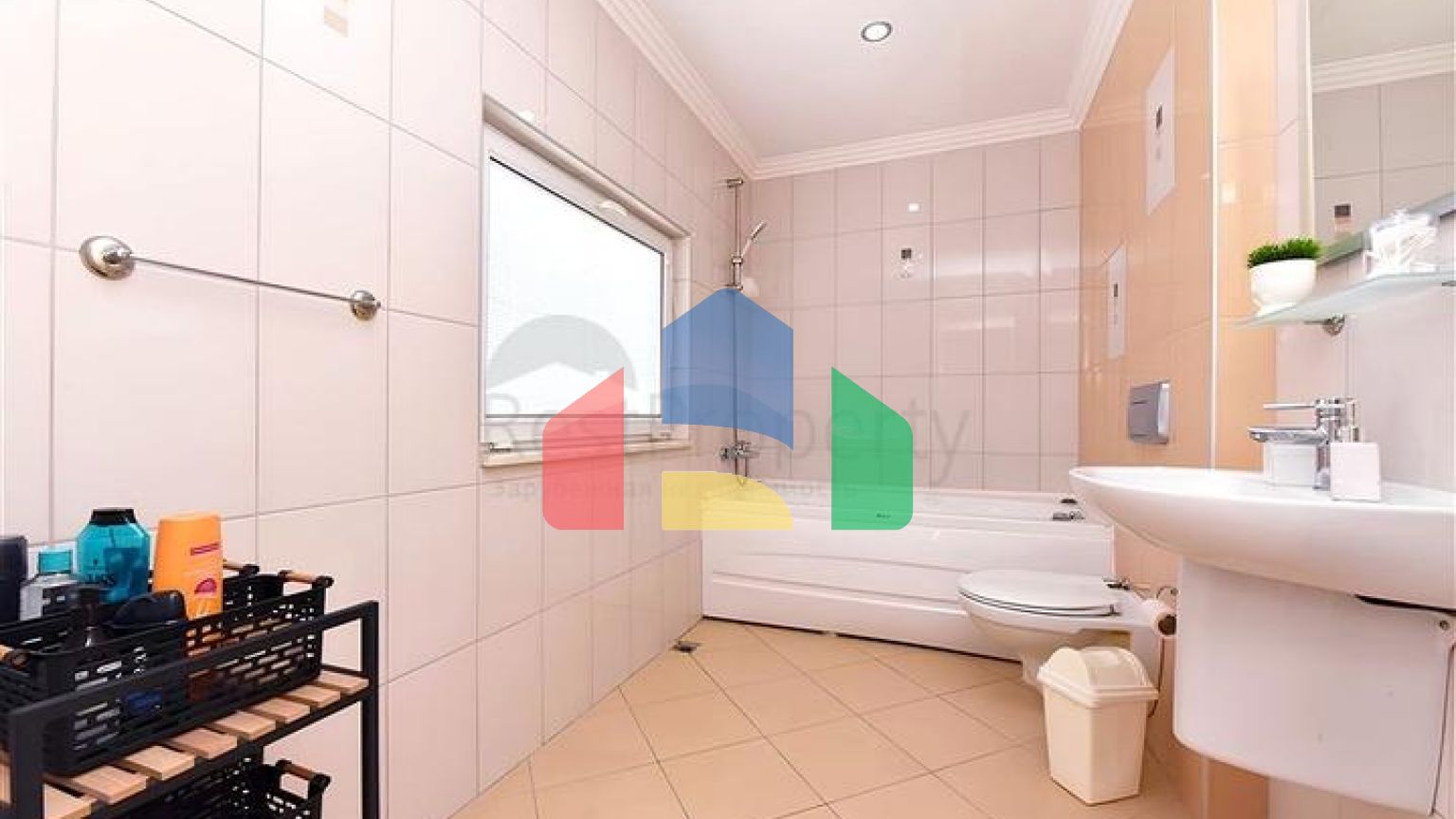 Квартира 2+1 в сучасному комплексі з видом на море та інфраструктурою