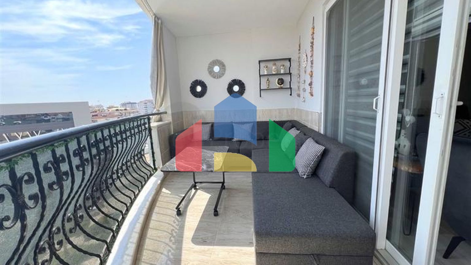 Мебльована квартира з плануванням 2+1 в районі Джікджіллі