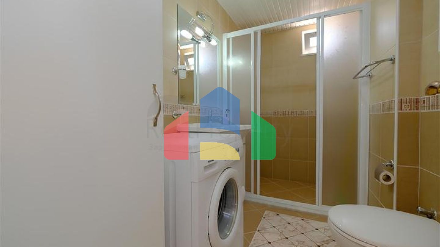 Сучасна квартира в комплексі з багатою інфраструктурою в самому центрі міста