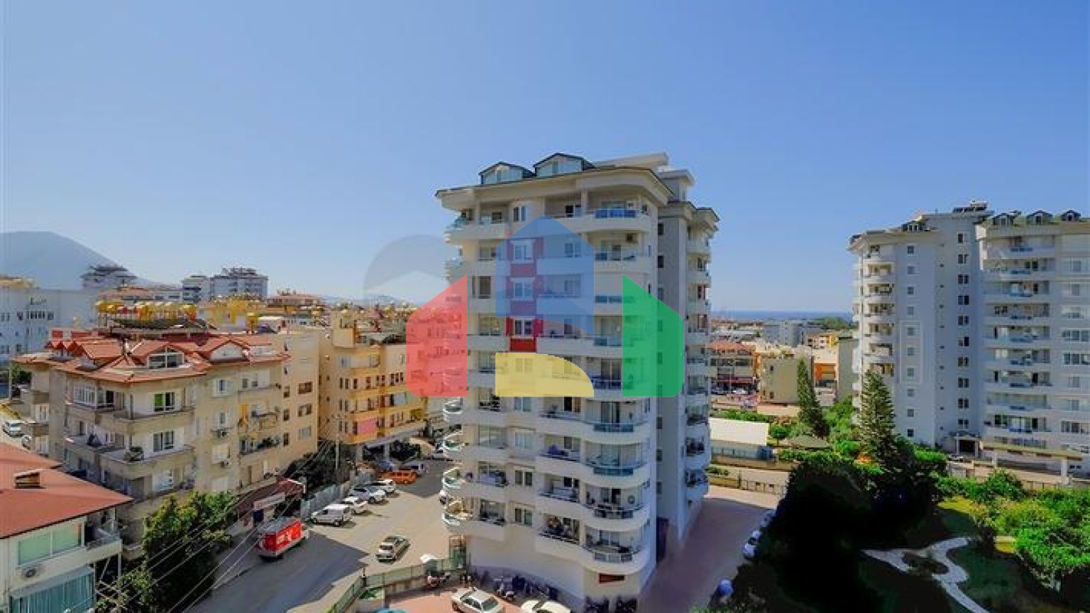 Сучасна квартира в комплексі з багатою інфраструктурою в самому центрі міста