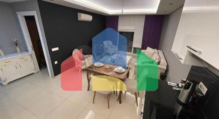 One-bedroom apartment with a beautiful view of the infrastructure