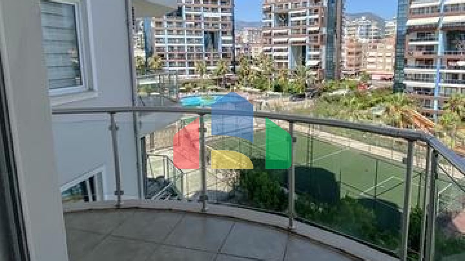 Квартира 2 + 1 у відкритому для ВНЖ районі