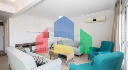 Spacious penthouse with terrace and sea view in a prestigious residential complex