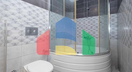 Просторный пентхаус с террасой и видом на море в престижном жилом комплексе