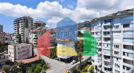 Простора квартира з видом на море і гори в районі Джікджіллі