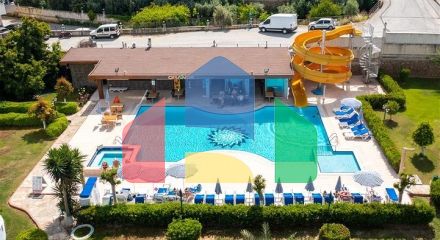 Простора квартира з видом на море і гори в районі Джікджіллі