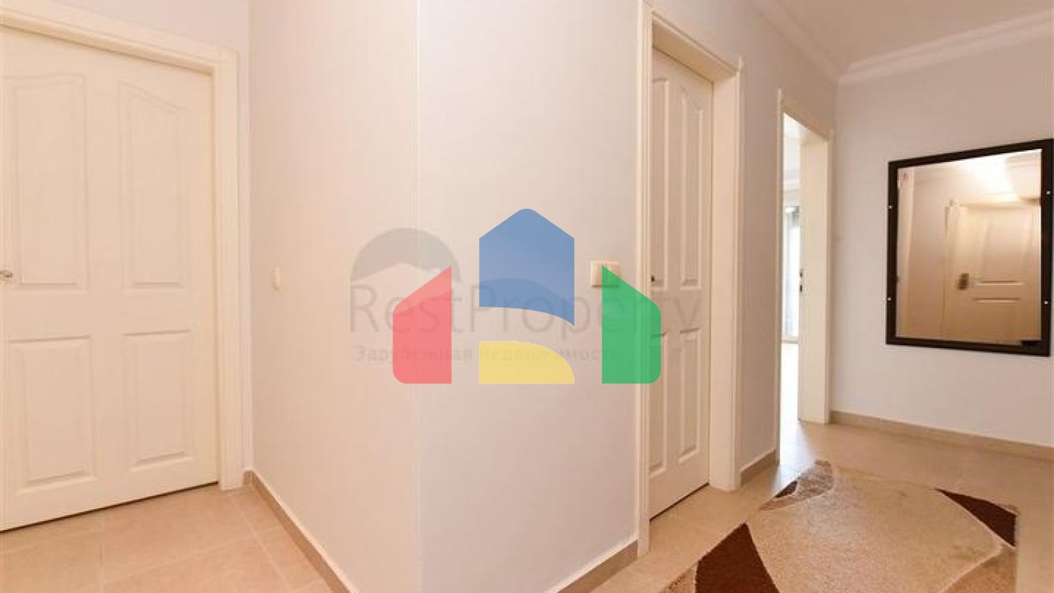 Простора квартира з видом на море і гори в районі Джікджіллі