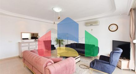 Простора квартира з видом на море і гори в районі Джікджіллі