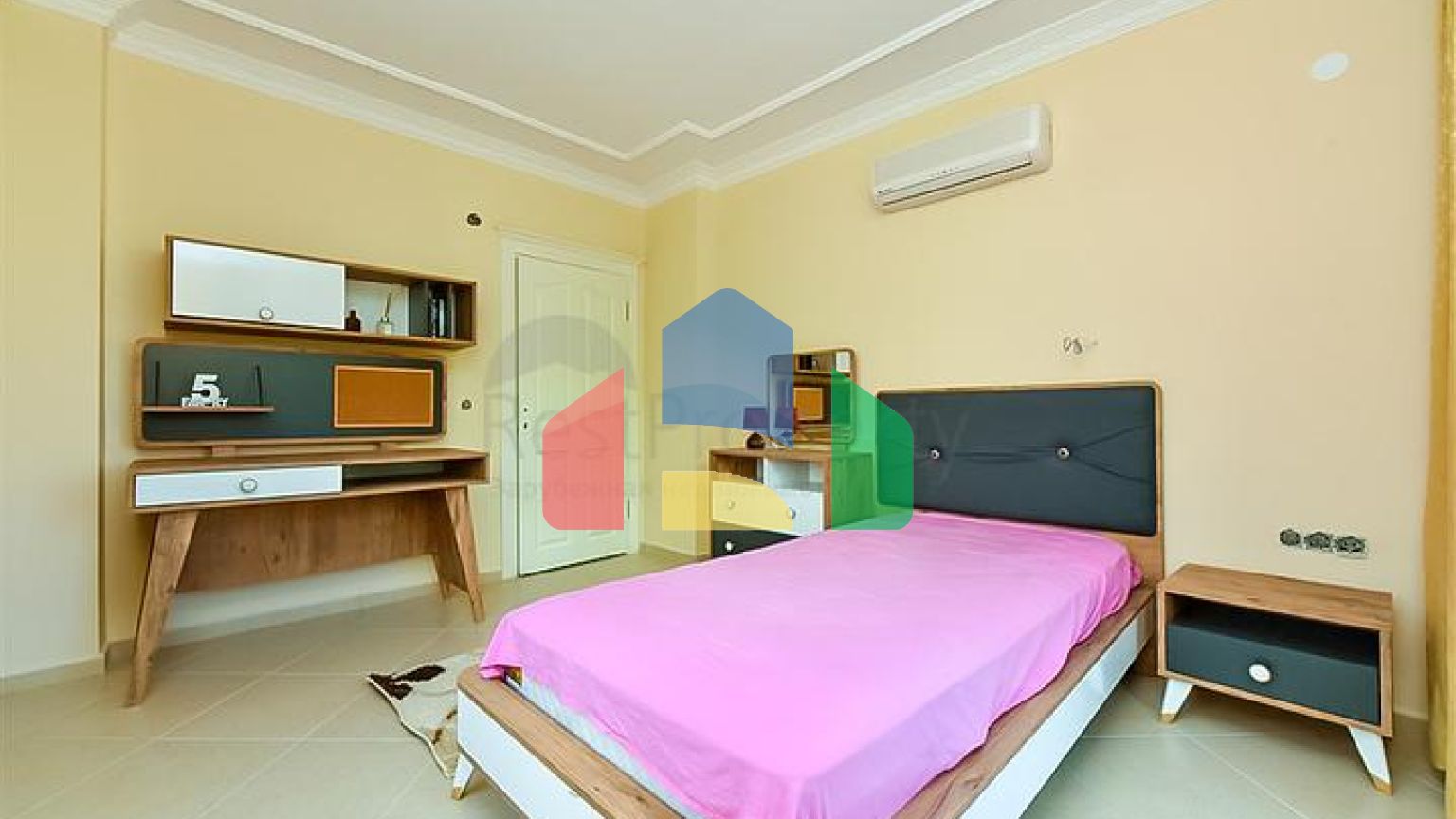 Квартира 4 + 1 для великої родини