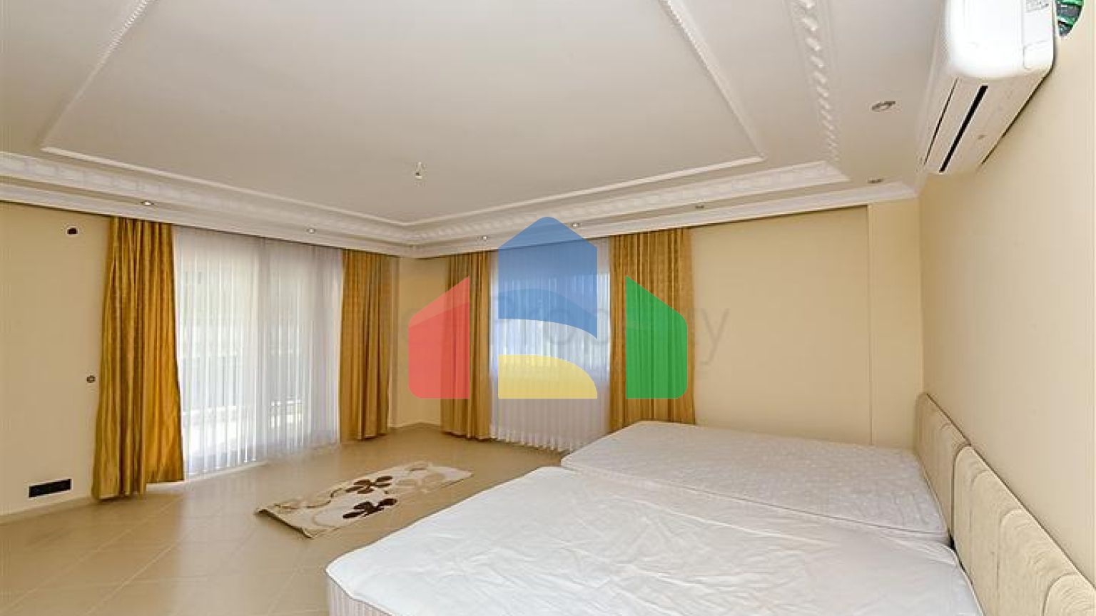 Квартира 4 + 1 для великої родини