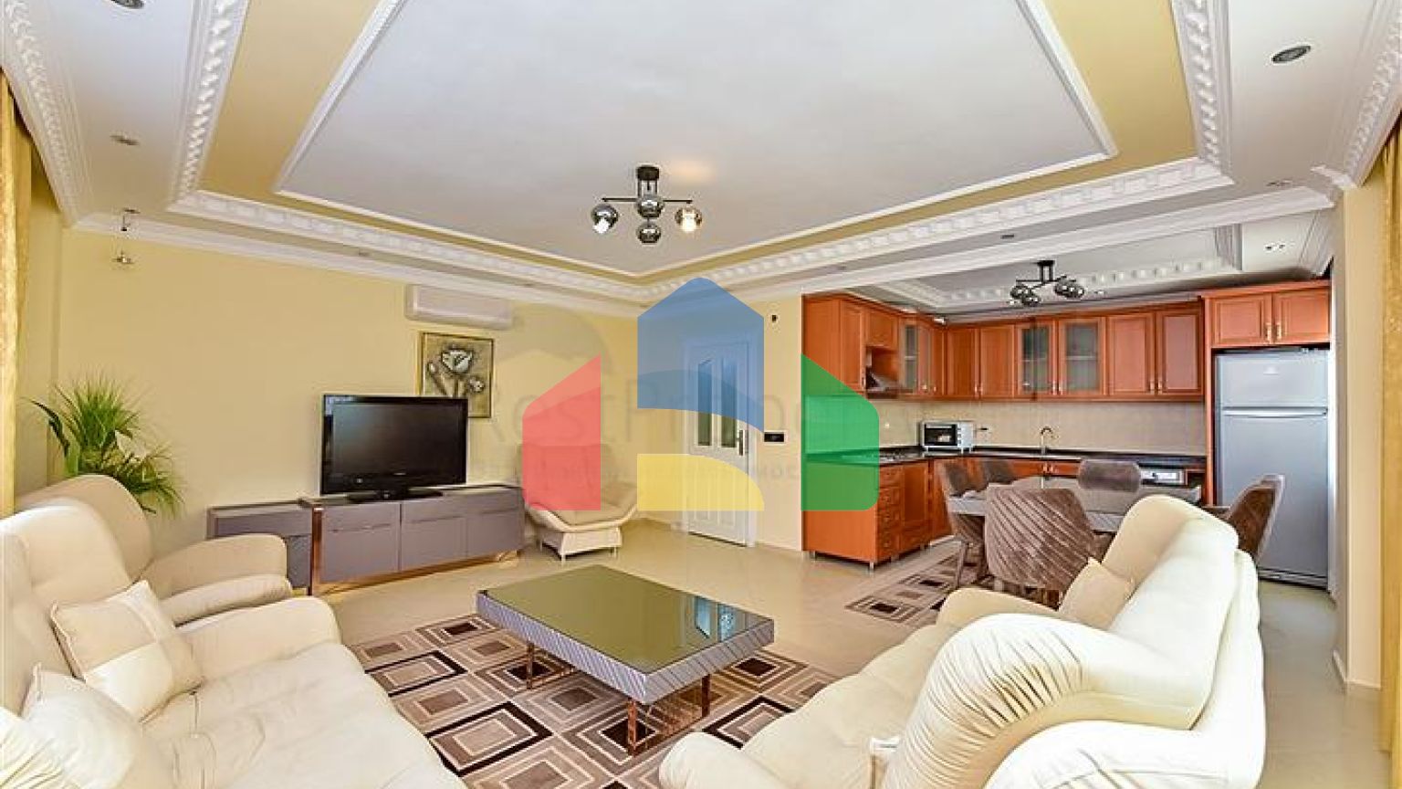 Квартира 4 + 1 для великої родини