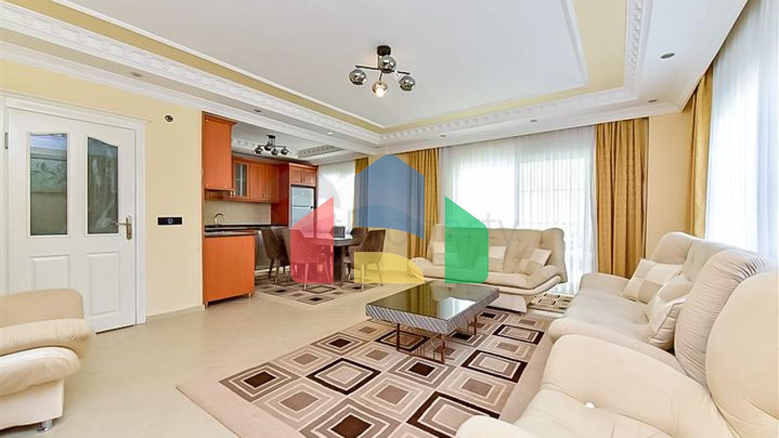 Квартира 4 + 1 для великої родини