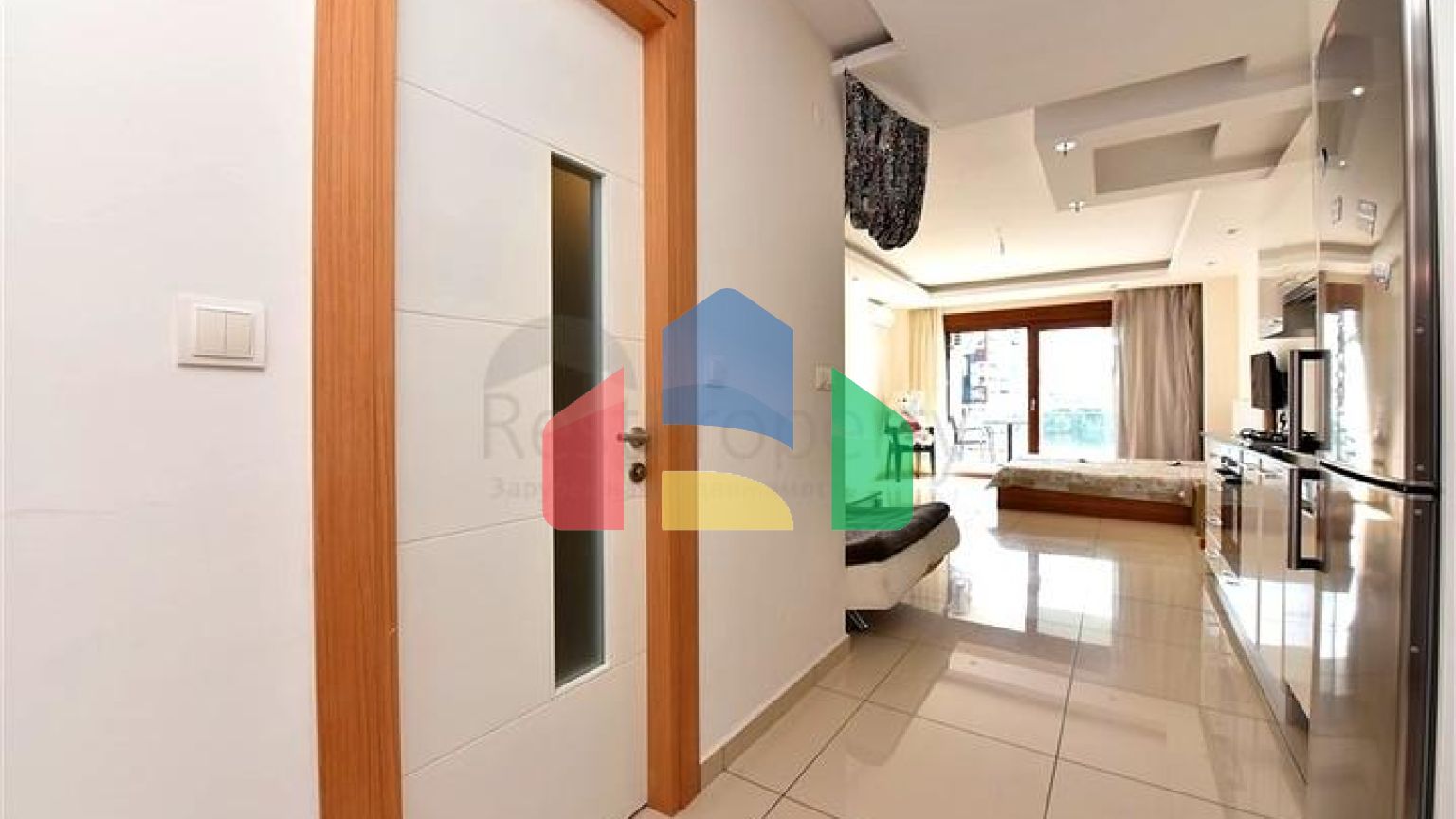 Квартира-студія 0 + 1 в спальному районі Аланії