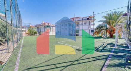 Простора квартира 4+2 в комплексі з розкішною інфраструктурою в Аланьї