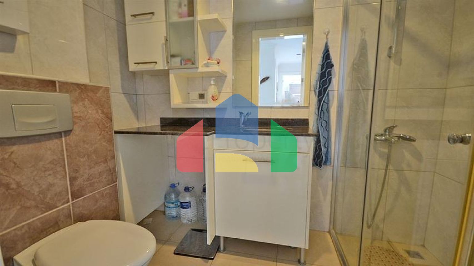 Простора квартира 4+2 в комплексі з розкішною інфраструктурою в Аланьї