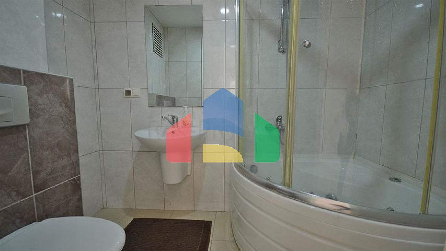 Простора квартира 4+2 в комплексі з розкішною інфраструктурою в Аланьї