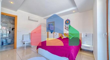 Елегантний пентхаус з видом на море в серці Аланії