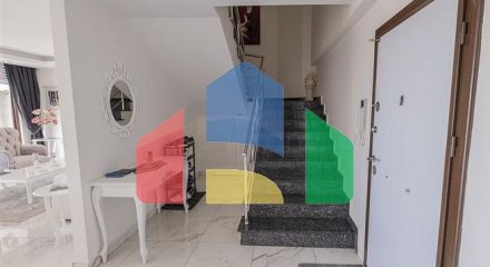 Пентхаус 3 + 1 з видом на море в районі Джікджіллі