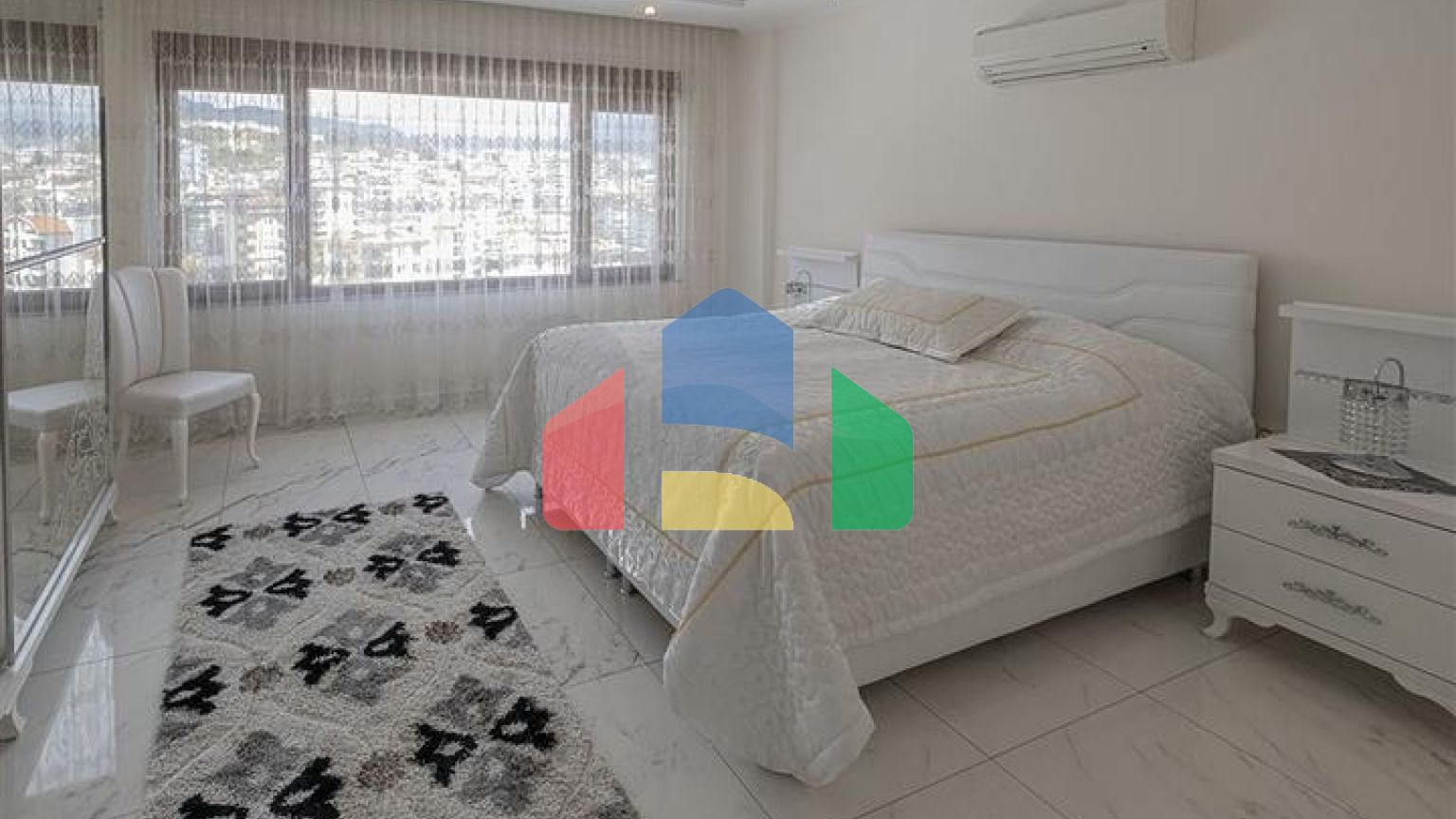 Пентхаус 3 + 1 з видом на море в районі Джікджіллі