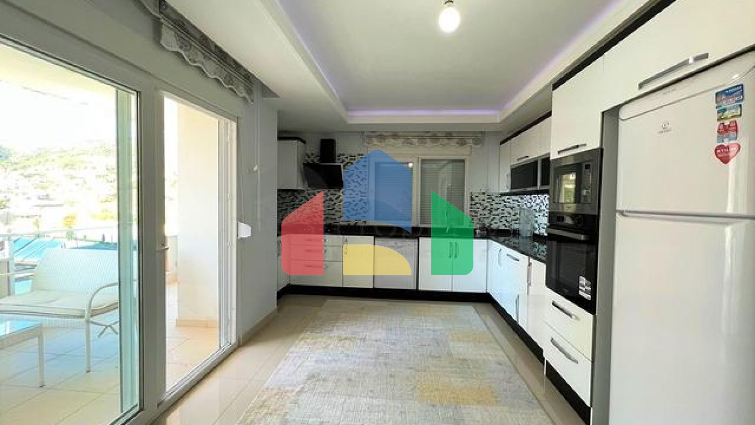 Пентхаус 4 + 1 з видом на море в районі Джікджіллі