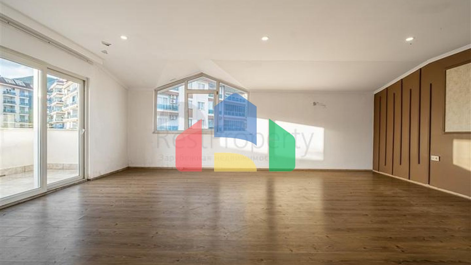 Большой пентхаус от собственника планировкой 4+1 в районе Джикджилли