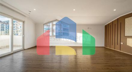 Большой пентхаус от собственника планировкой 4+1 в районе Джикджилли Большой пентхаус от собственника планировкой 4+1 в районе Джикджилли