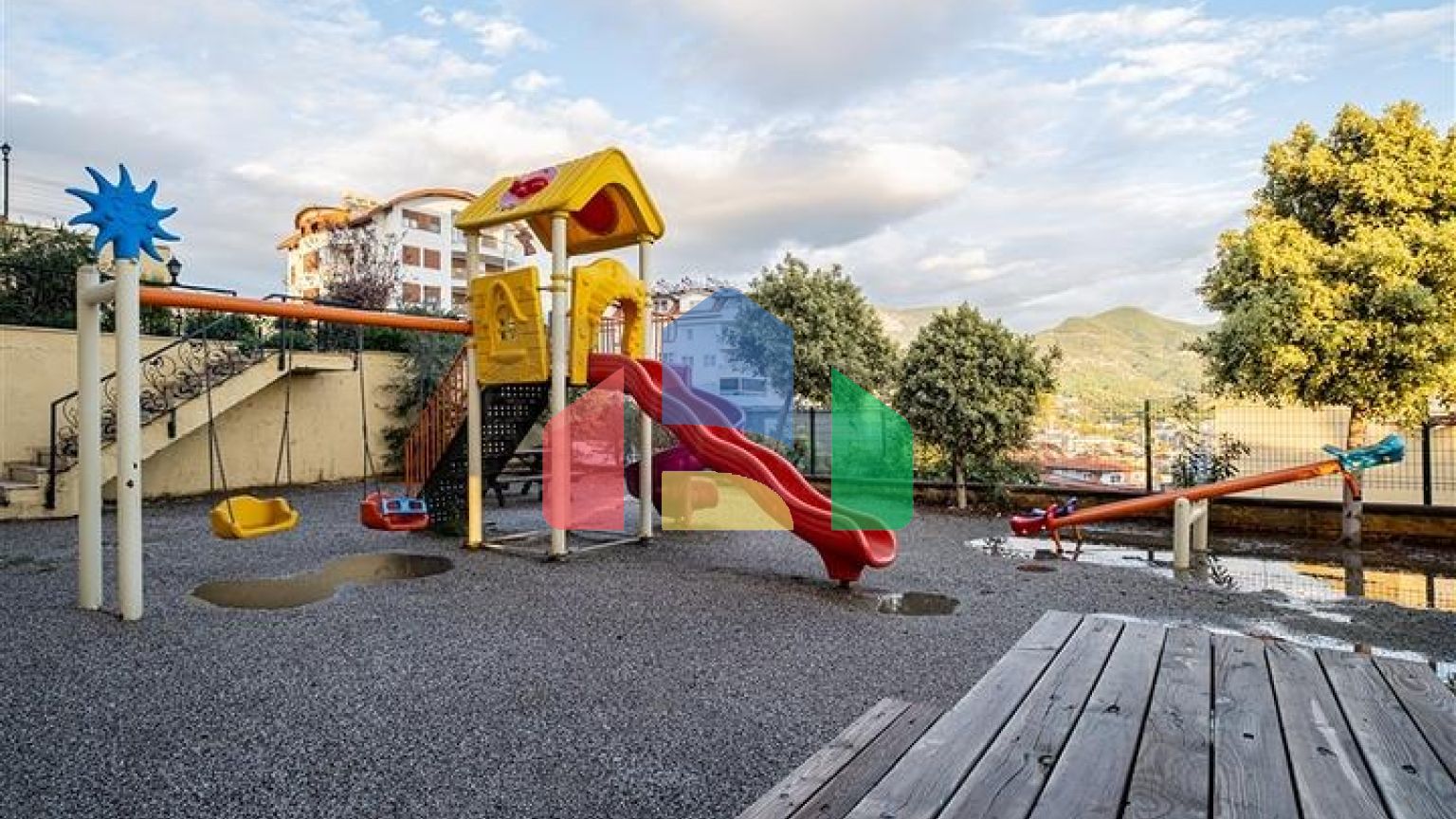 Большой пентхаус от собственника планировкой 4+1 в районе Джикджилли