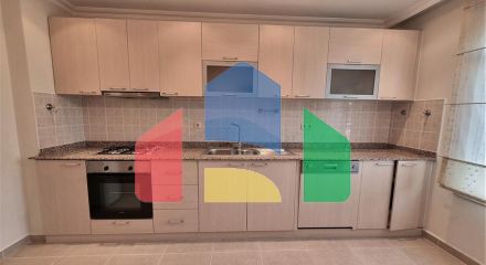 Простора квартира 2 + 1 в районі Джікджіллі