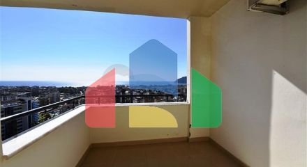 Простора квартира 2 + 1 в районі Джікджіллі