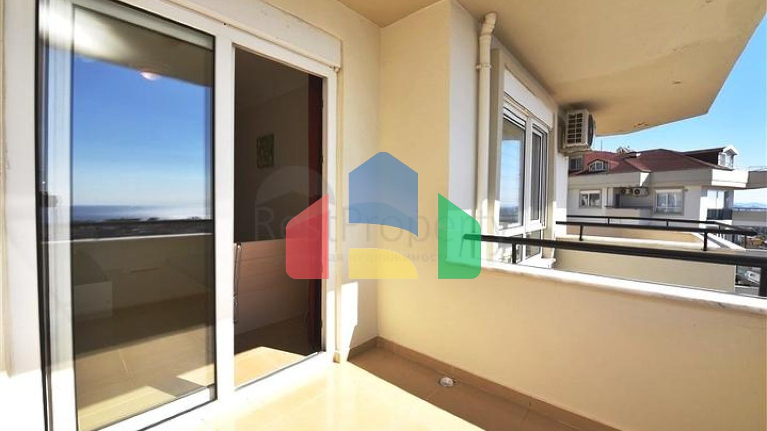 Простора квартира 2 + 1 в районі Джікджіллі