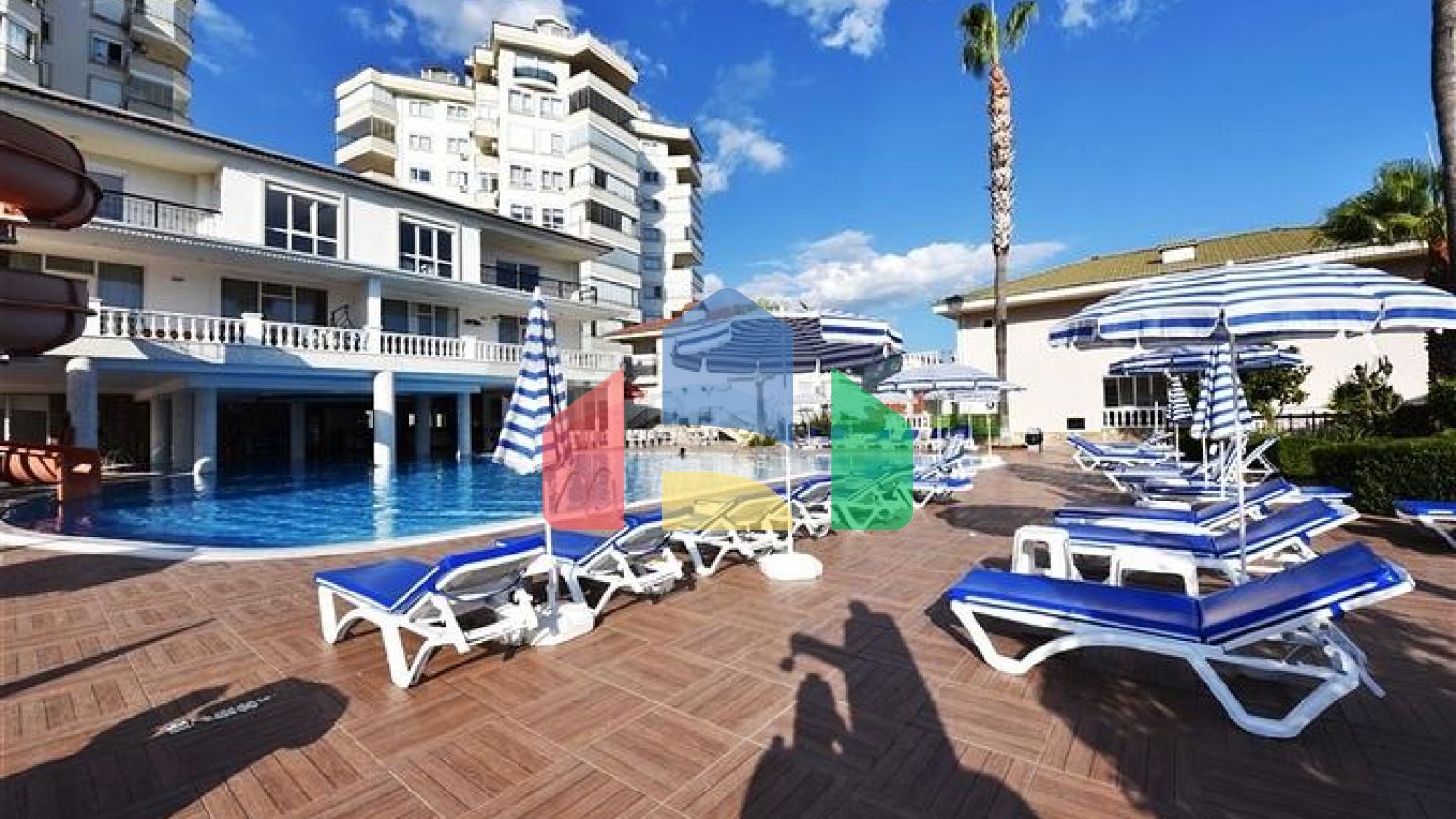 Простора квартира 2 + 1 в районі Джікджіллі