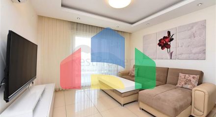 Мебльована квартира планування 1 + 1 в районі Джікджіллі