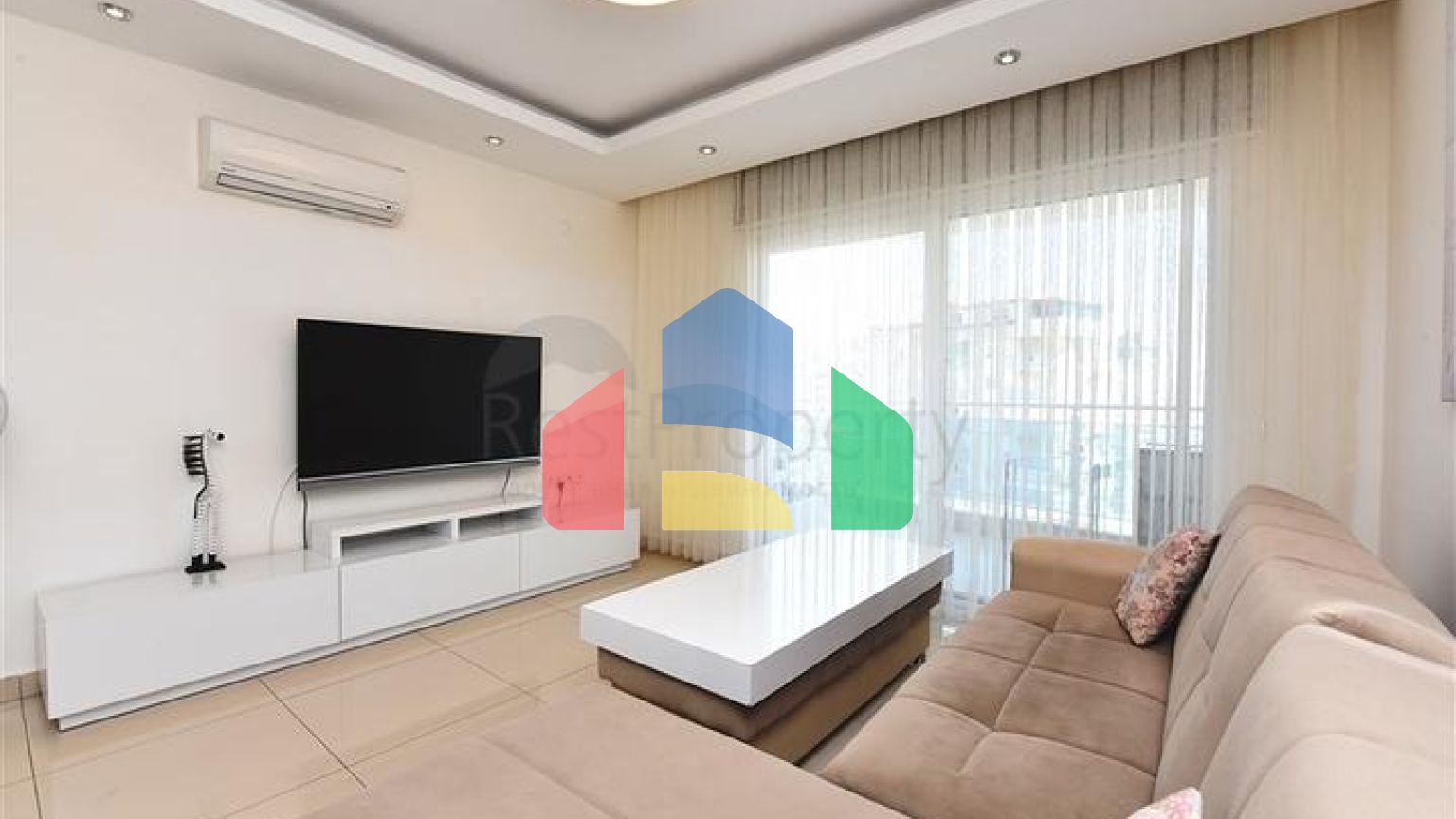 Мебльована квартира планування 1 + 1 в районі Джікджіллі