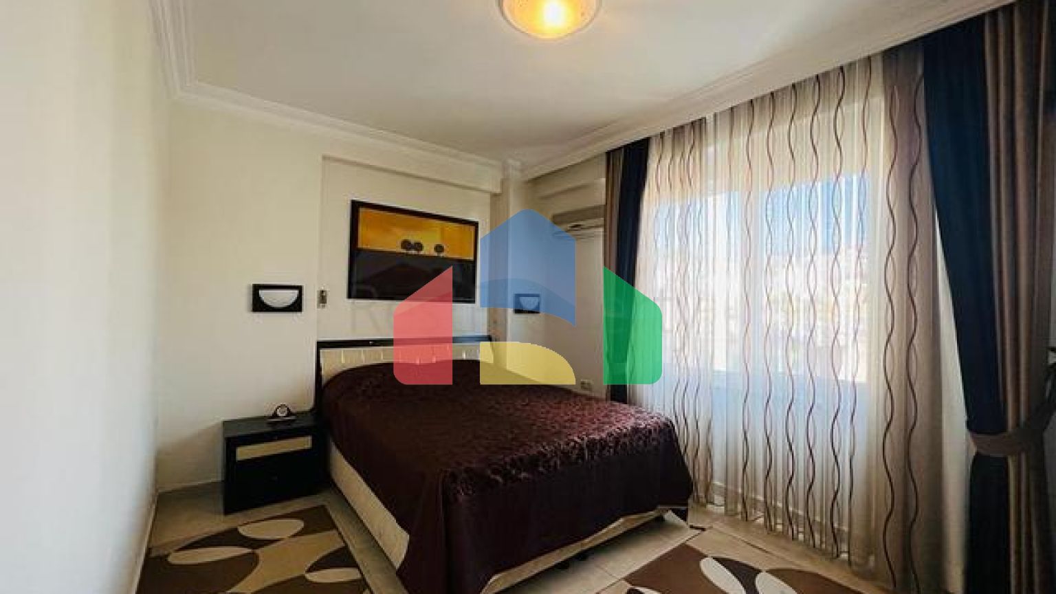 Простора квартира плануванням 1 + 1 в районі Джікджіллі.