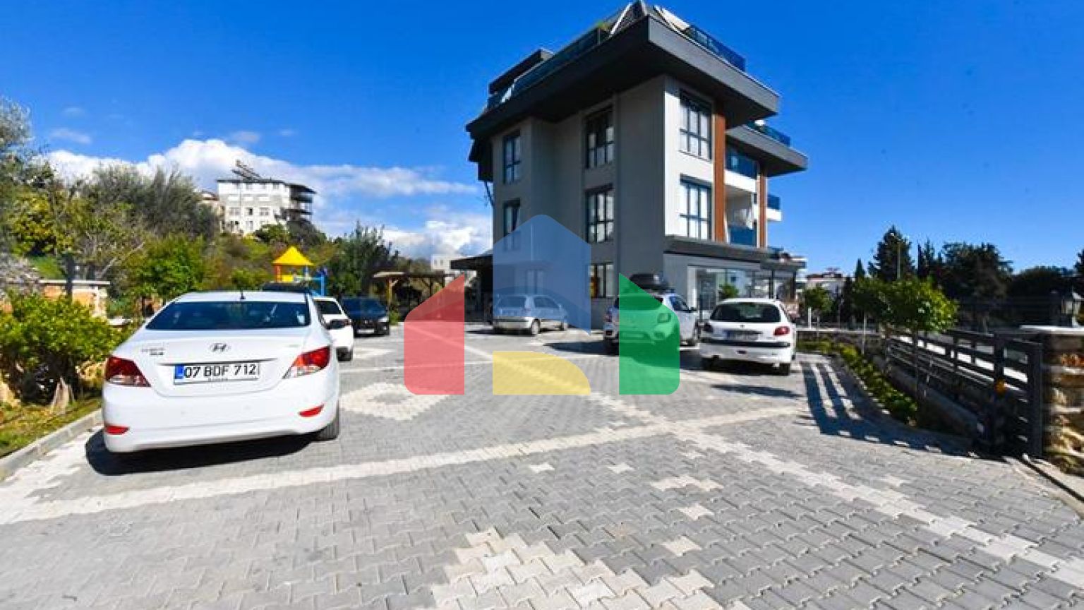 Просторий пентхаус 4+1 в Джікджіллі