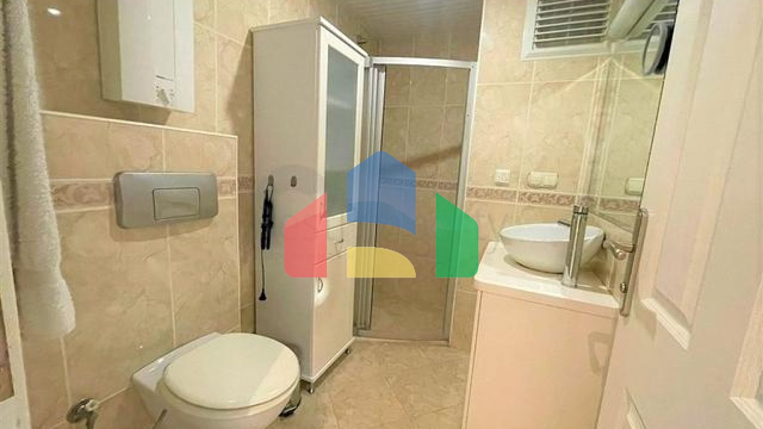 Затишна квартира в центральному районі Аланії-Джікджіллі