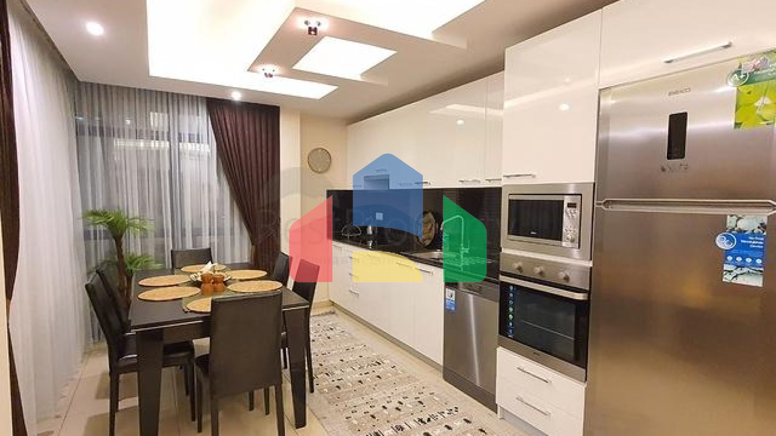 Квартира 2 + 1 c видом на море в районі Джікджіллі