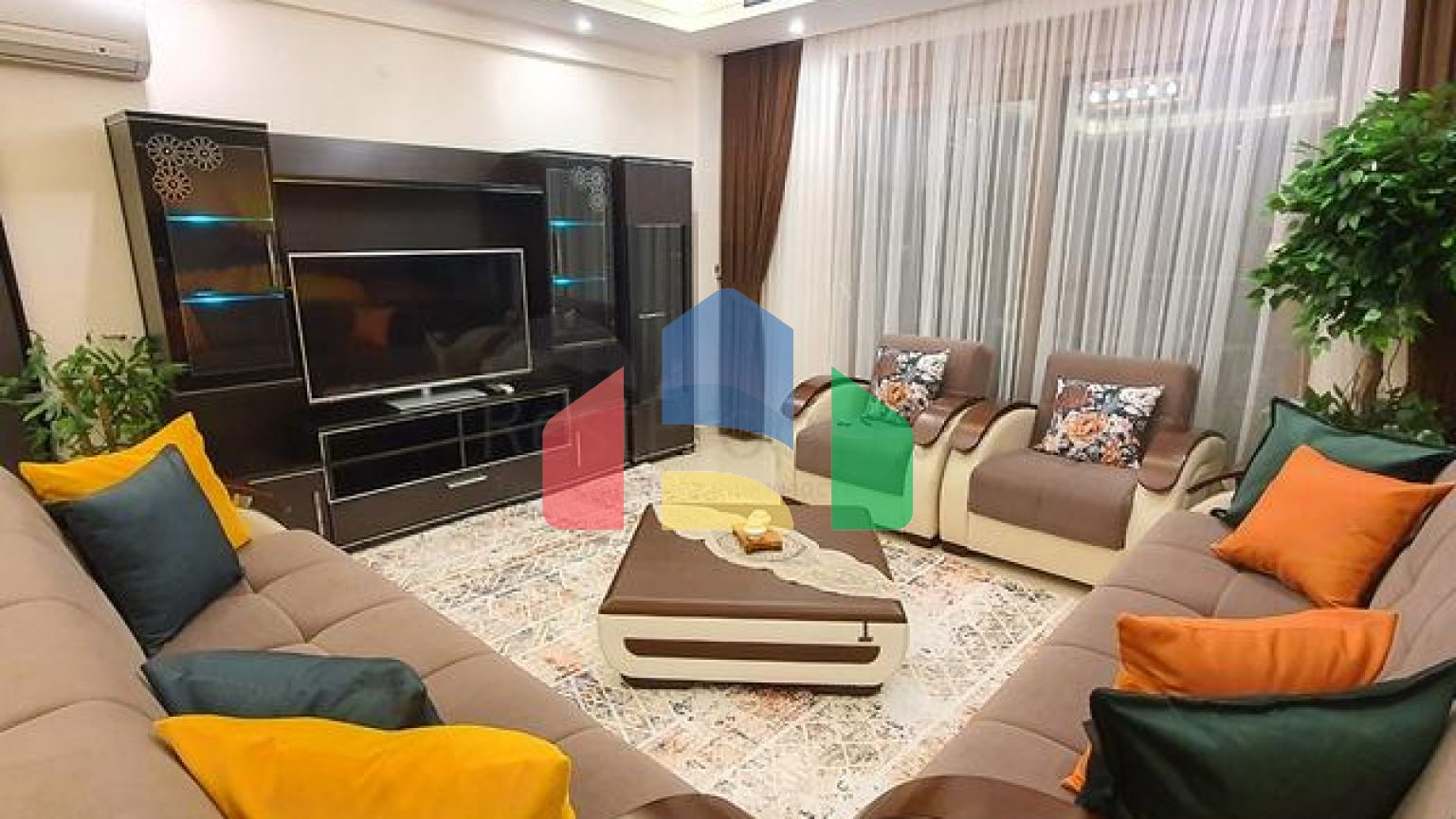 Квартира 2 + 1 c видом на море в районі Джікджіллі