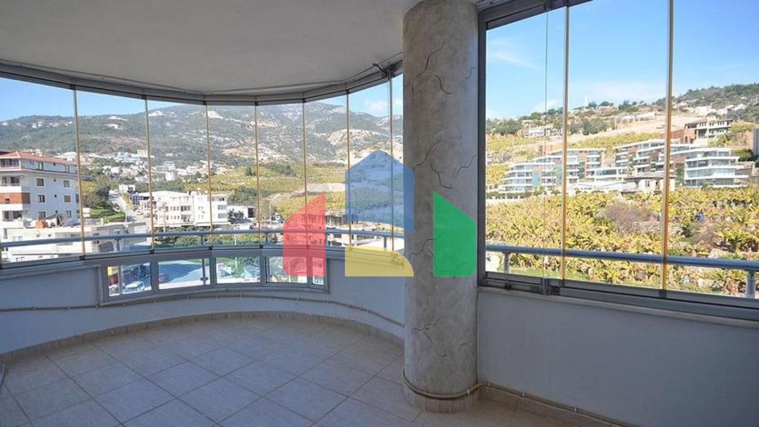 Квартира 2+1 в комплексі готельного типу