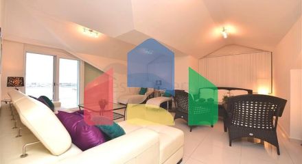 Квартира 7 + 1 з окремою кухнею в районі Джікджілі Квартира 7 + 1 з окремою кухнею в районі Джікджілі