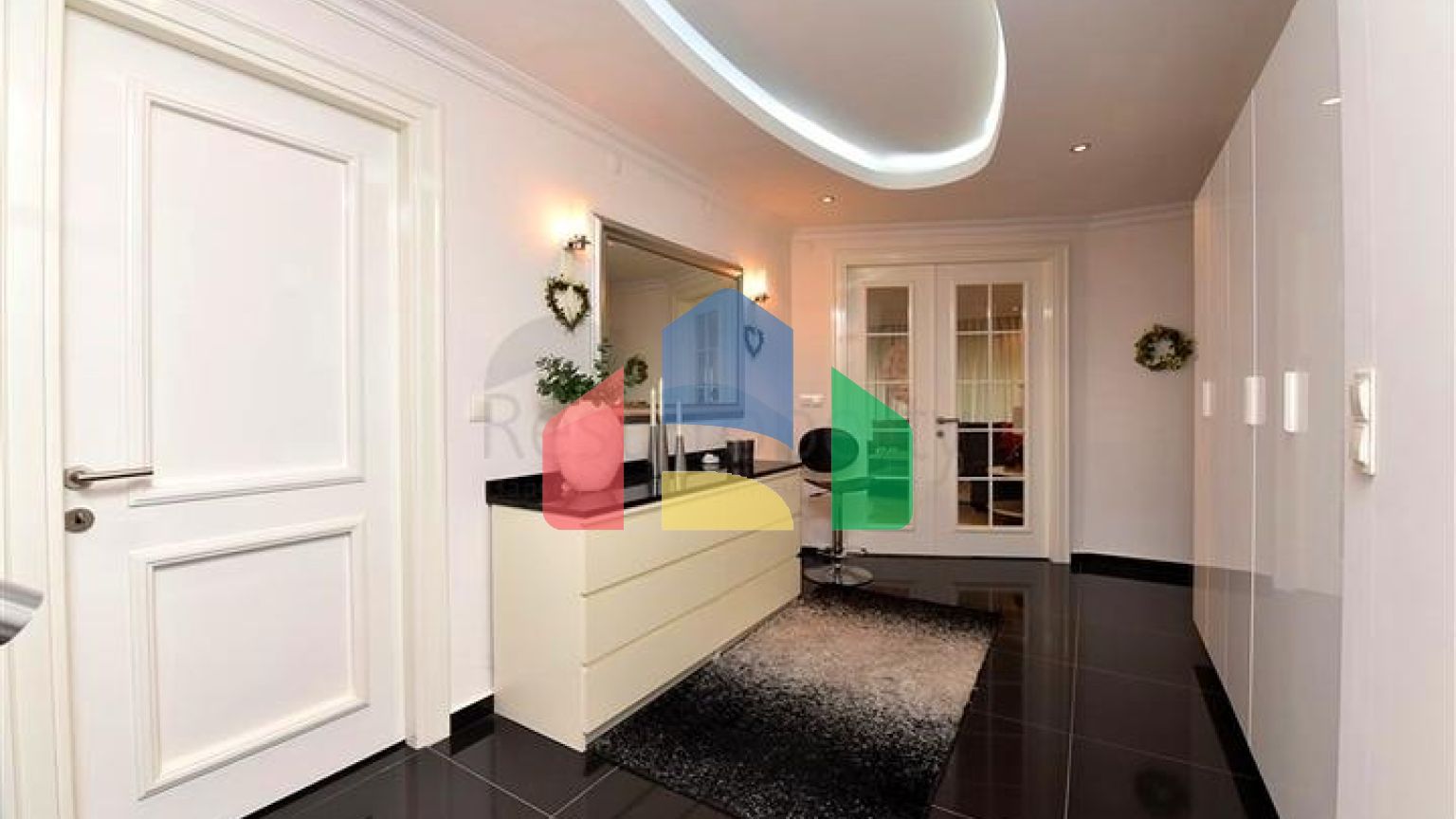 Квартира 7 + 1 з окремою кухнею в районі Джікджілі