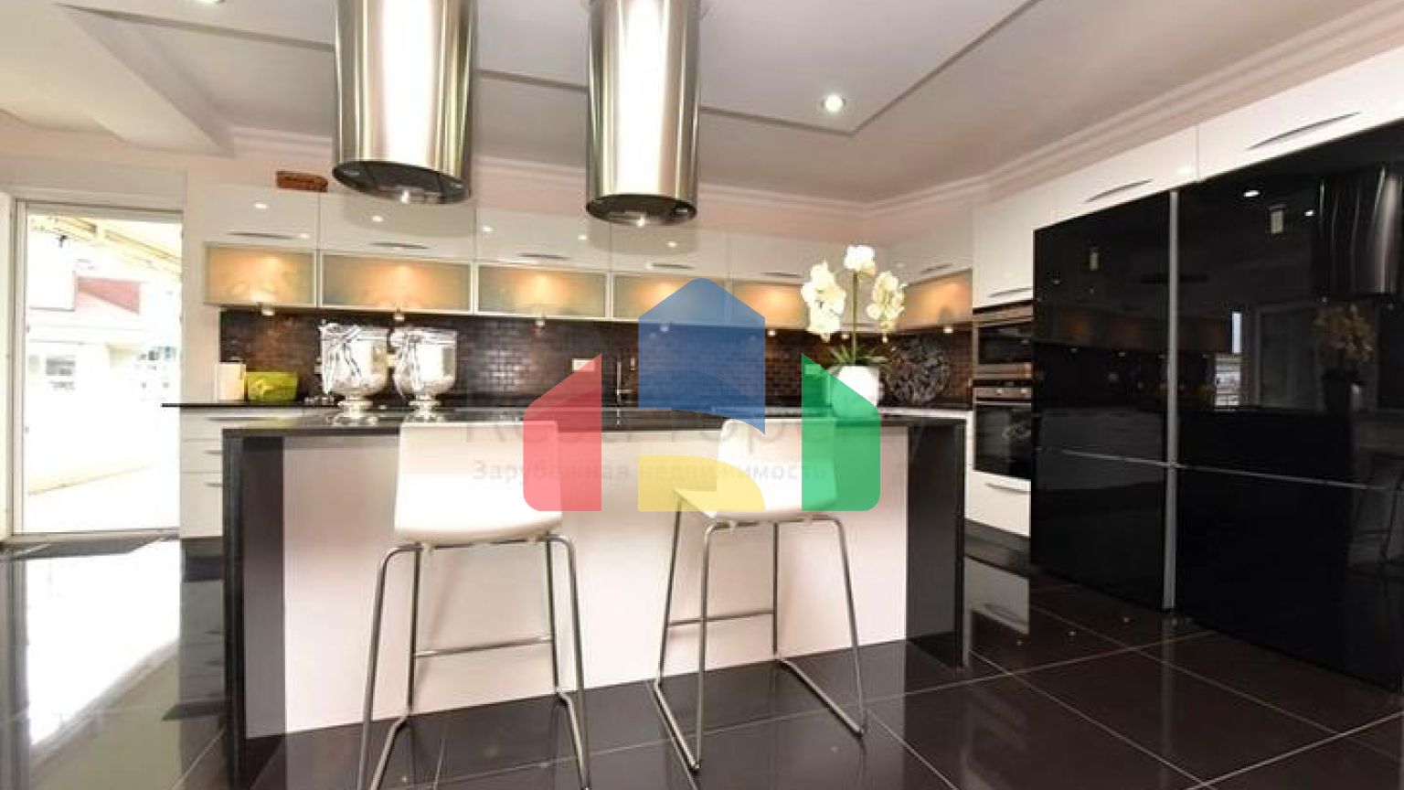 Квартира 7 + 1 з окремою кухнею в районі Джікджілі