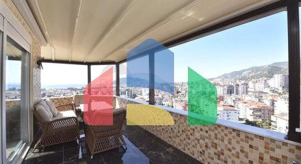 Пентхаус 4 + 1 з відкритим видом на море і аланійську фортецю Пентхаус 4 + 1 з відкритим видом на море і аланійську фортецю