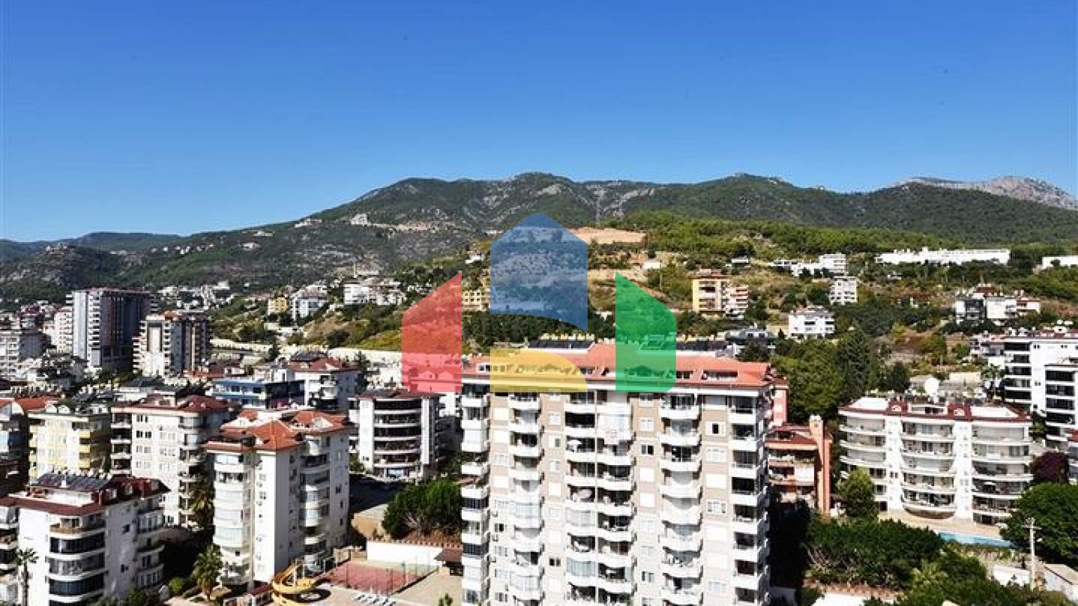 Пентхаус 4 + 1 з відкритим видом на море і аланійську фортецю