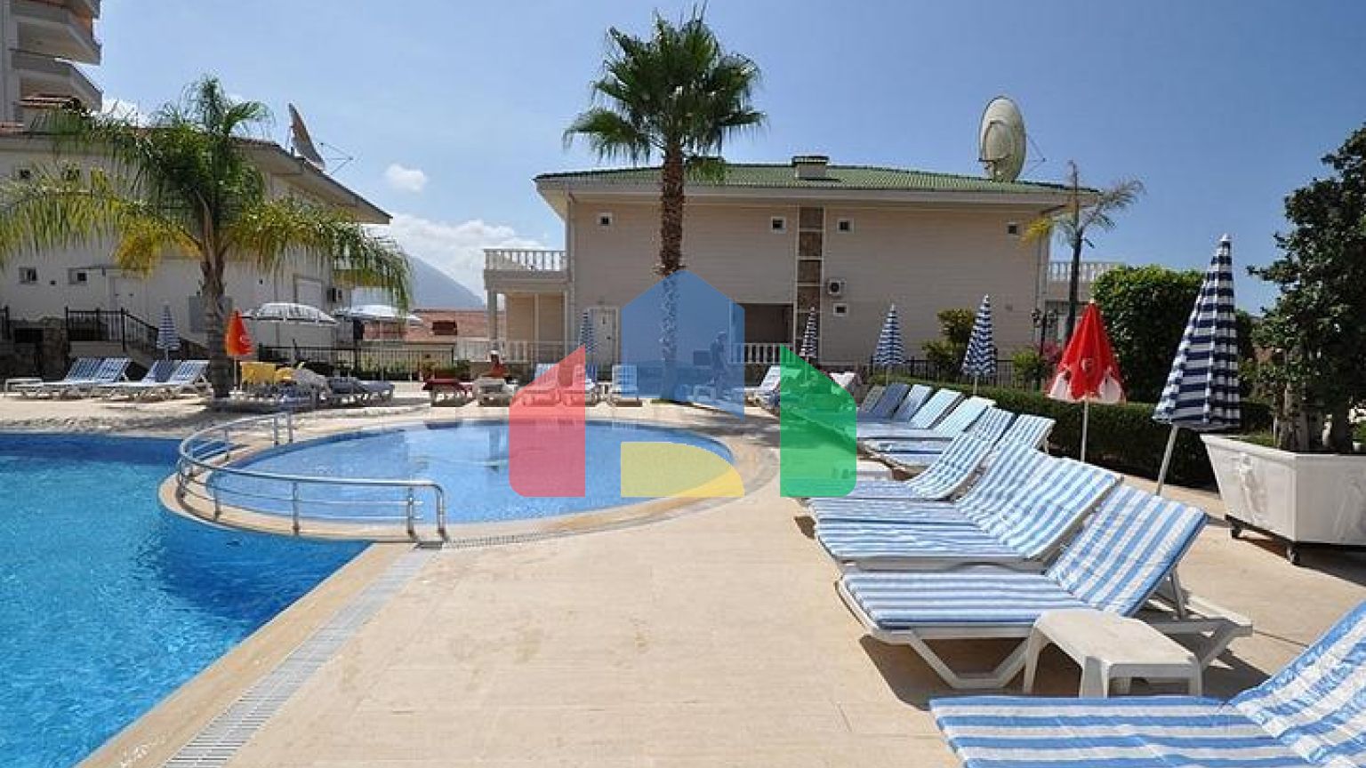 Пентхаус 4 + 1 з відкритим видом на море і аланійську фортецю