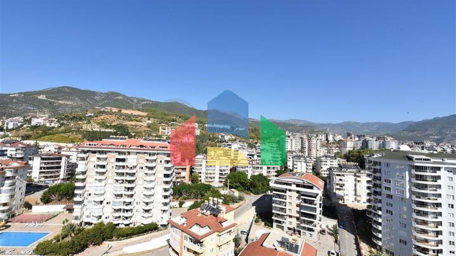 Пентхаус 4 + 1 з відкритим видом на море і аланійську фортецю