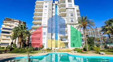 Квартира с просторной планировкой и качественной отделкой в районе Джикджилли