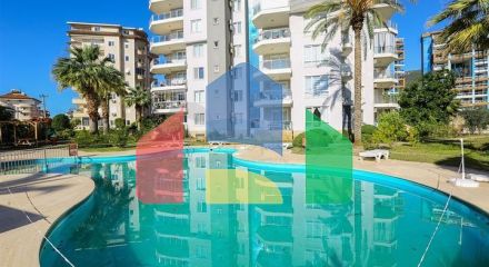 Квартира с просторной планировкой и качественной отделкой в районе Джикджилли